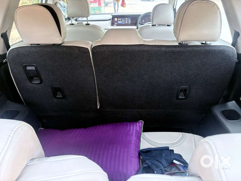 Mahindra Xuv700 2.2 Ax 5 Diesel At 7 Str, 2023, Diesel