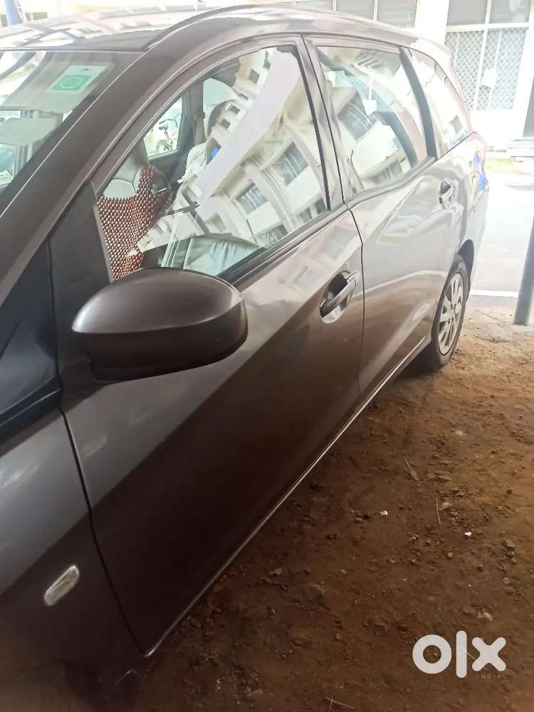 Honda Mobilio 2016 Diesel 96000 Km Driven
