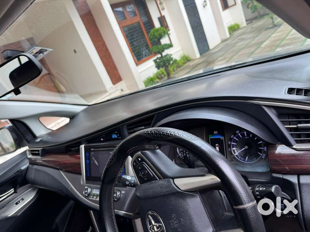 Toyota Innova Crysta Diesel Manual 2017