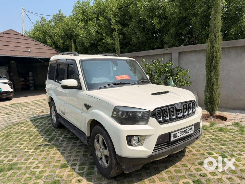 Scorpio S11 Diesel Manual 2018 Top Condition