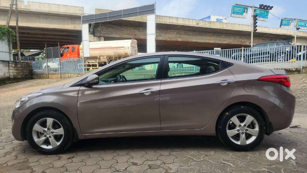 Hyundai Elantra Vtvt Sx At, 2013, Petrol