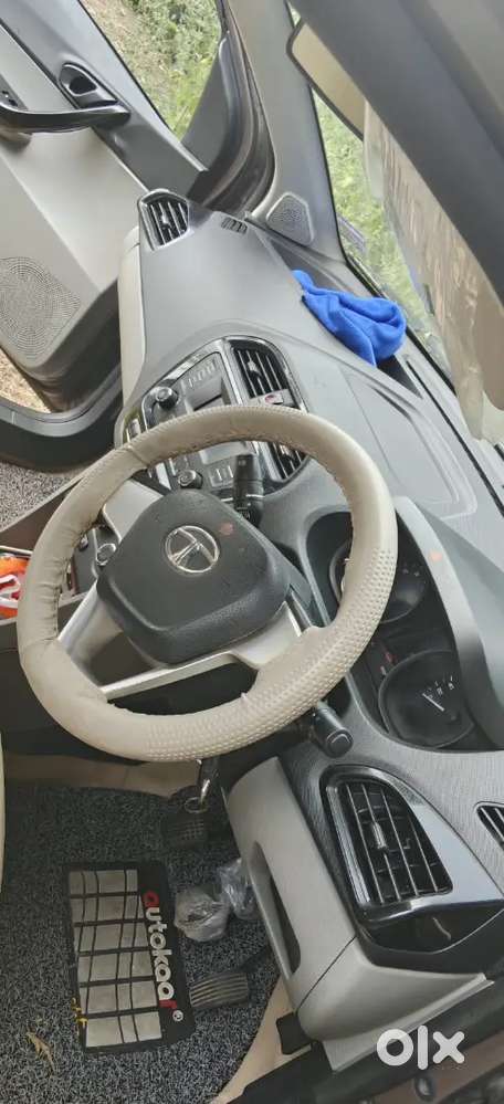 Tata Tiago 1.2 Rhythm 2017