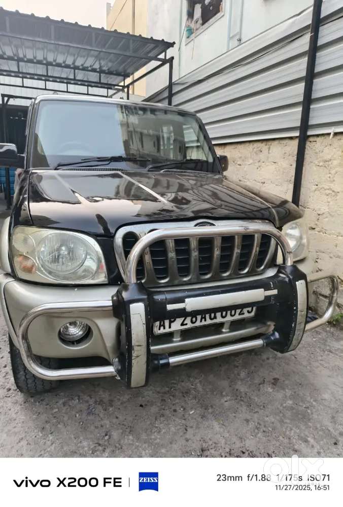 Mahindra Scorpio 2006 Diesel 90000 Km Driven