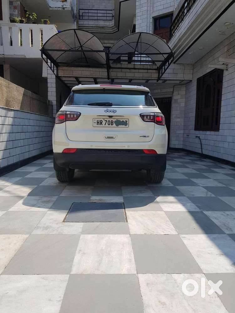 Jeep Compass 32500 Km Driven