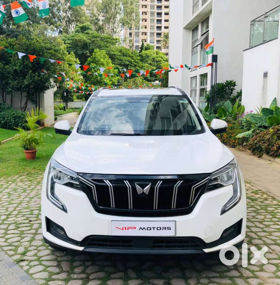 Mahindra Xuv700 2.2 Ax 7 Diesel At Luxury Pack Str Awd, 2022, Diesel