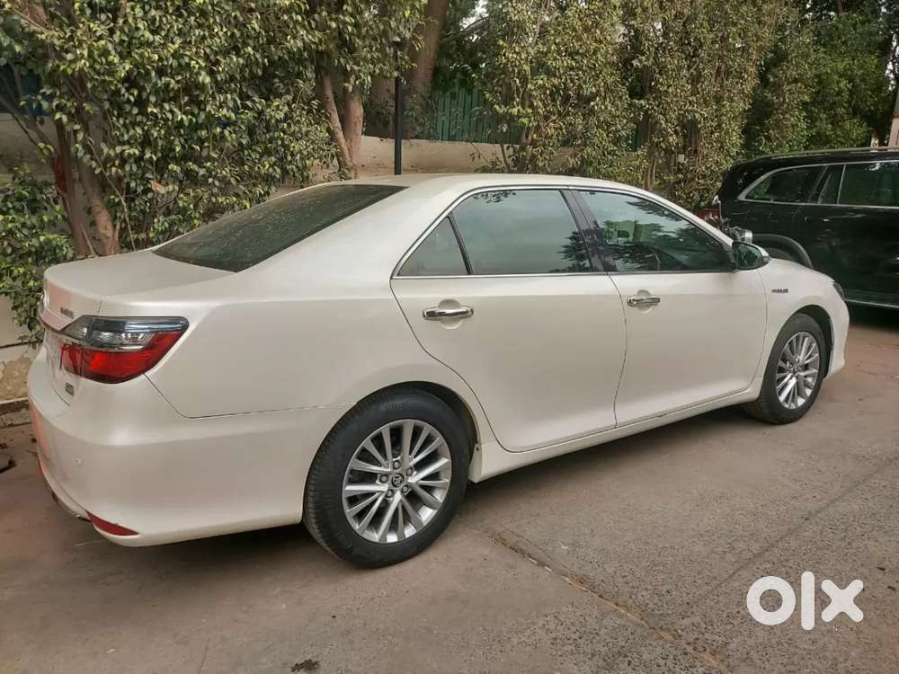 Toyota Camry Hybrid, 2018, Petrol