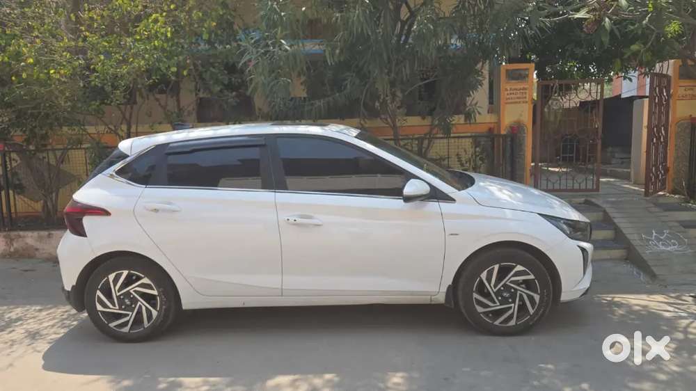 Car For Urgent Sale!