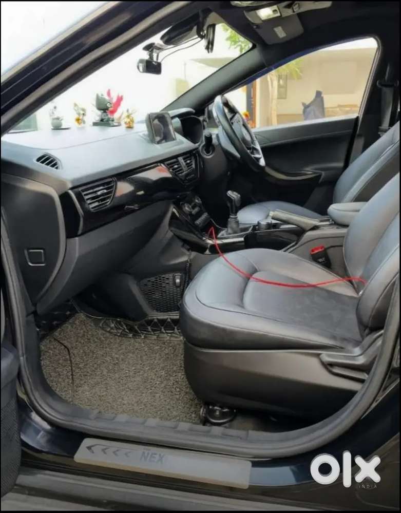 Tata Nexon 2022 Petrol Dark Edition