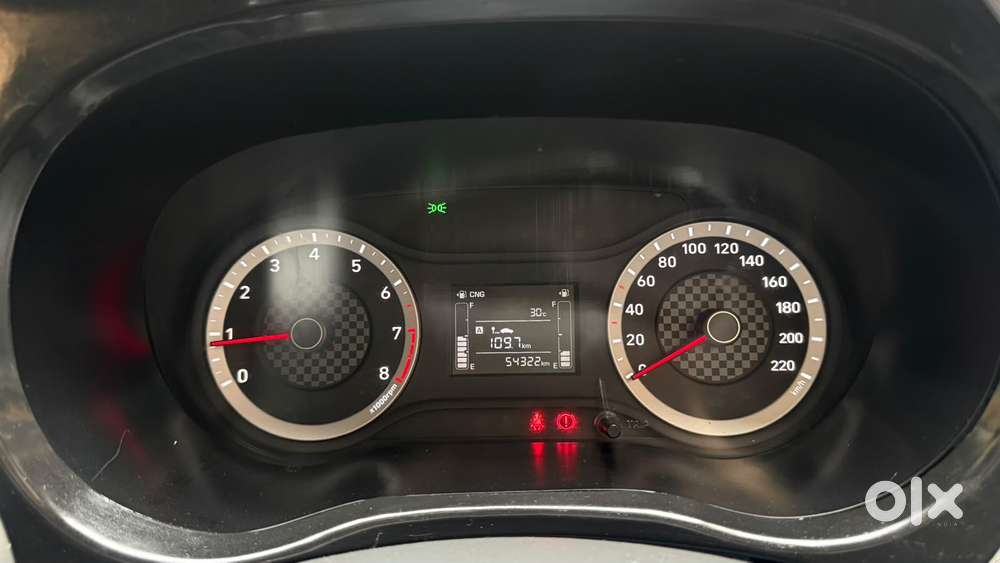 Hyundai Grand I10 Nios Sportz 1.2 Kappa Cng, 2020, Cng & Hybrids