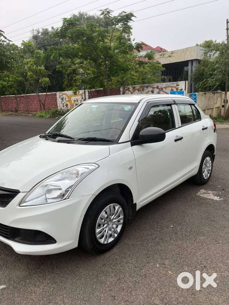 Maruti Suzuki Dzire 1.2 Lxi, 2022, Petrol