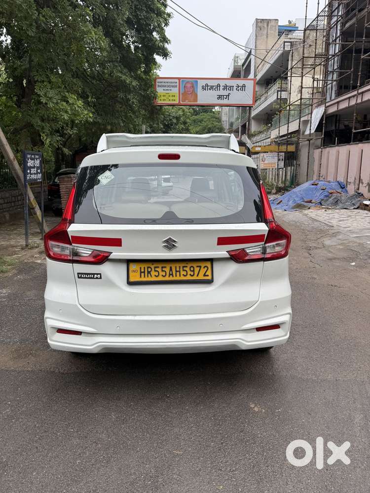 Maruti Suzuki Ertiga 1.4 Vxi Cng Anniversary Edition, 2020, Cng & Hy..
