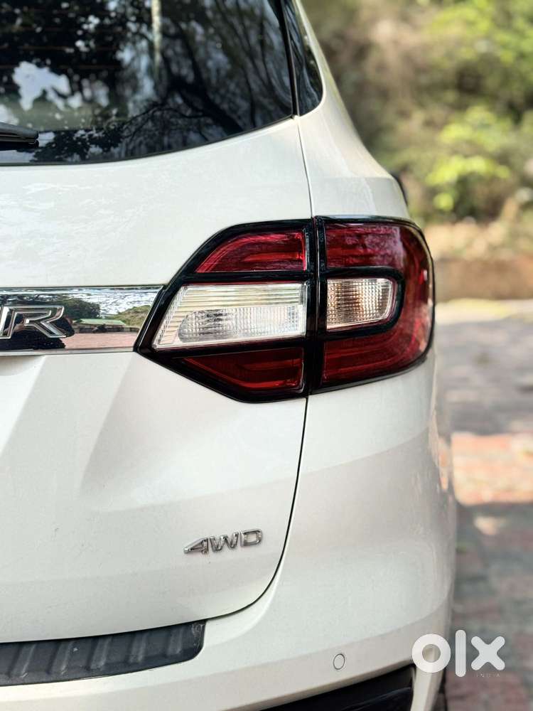 Ford Endeavour Titanium Plus 4x4 At, 2021, Diesel