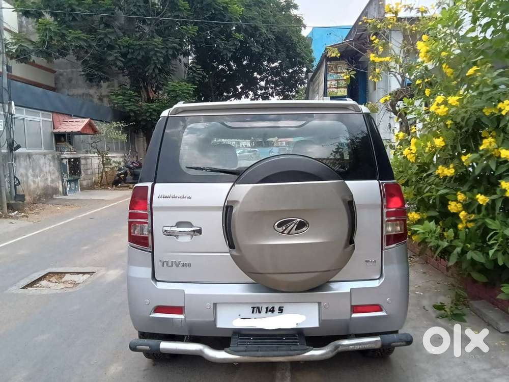 Mahindra Tuv 300 T10, 2019, Diesel