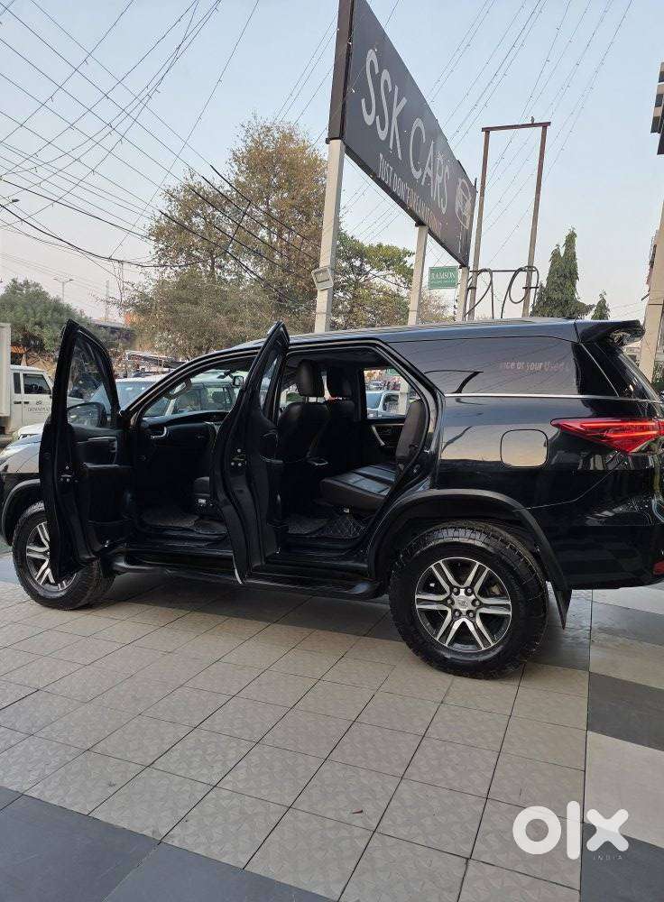Toyota Fortuner 4x2 Mt 2.8 Diesel, 2020, Diesel