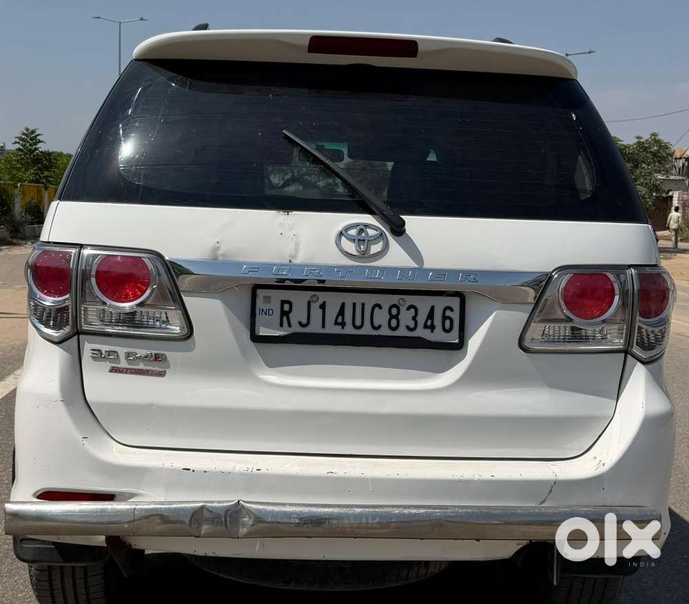 Toyota Fortuner 2013 Diesel 122065 Km Driven