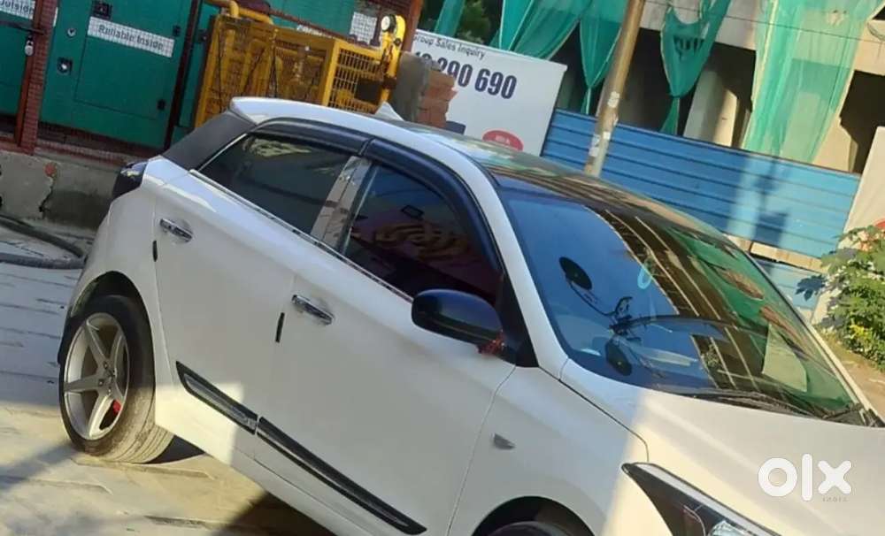 Hyundai I20 2015 Cng & Hybrids 142000 Km Driven