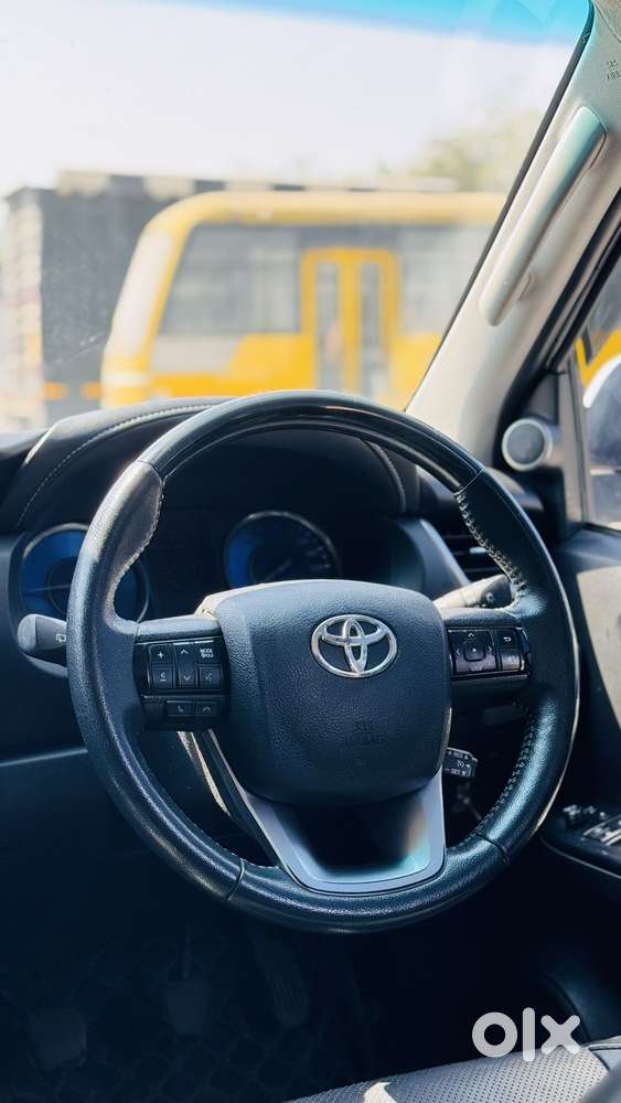 Toyota Fortuner 4x2 Mt 2.8 Diesel, 2022, Diesel