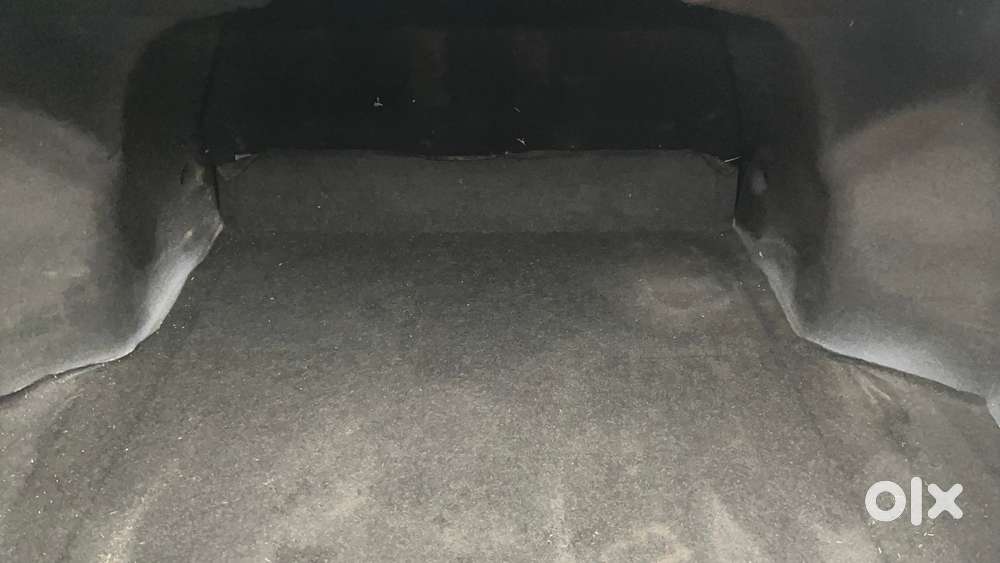 Maruti Suzuki Ciaz 2014-2017 At Zxi Plus, 2016, Petrol