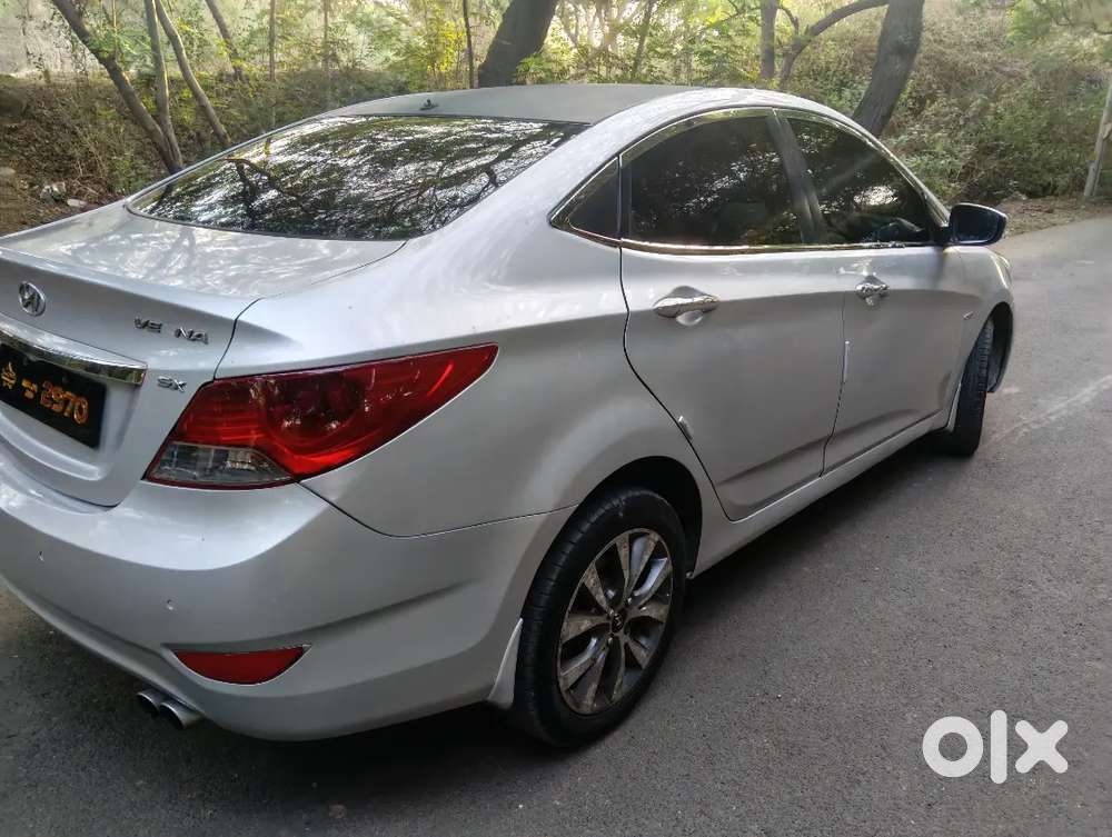 Hyundai Verna 2011 Diesel 150000 Km Driven
