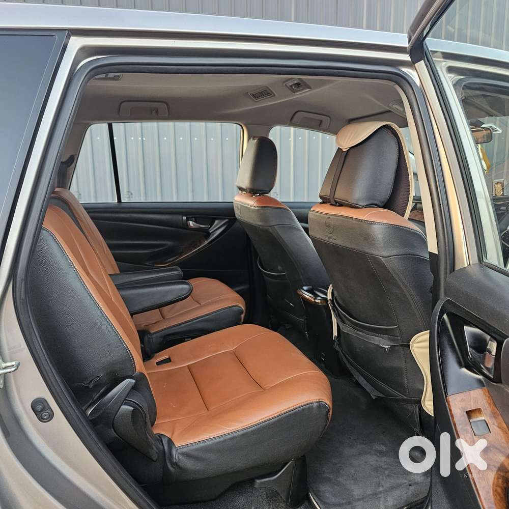 Toyota Innova Crysta 2.8 Gx At 7 Str, 2017, Diesel