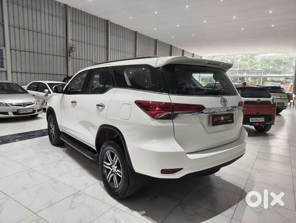Toyota Fortuner 4x2 At 2.8 Diesel, 2017, Diesel