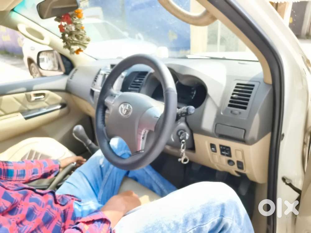 Toyota Fortuner, 2014, Diesel