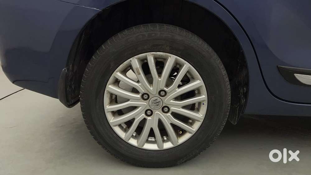 Maruti Suzuki Dzire 1.2 Zxi, 2017, Petrol