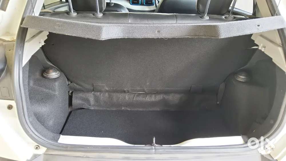  Tata Punch Creative Amt Dual Tone – 2022  1st Owner  Excellent Co