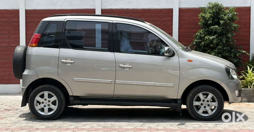 Mahindra Quanto C8, 2014, Diesel