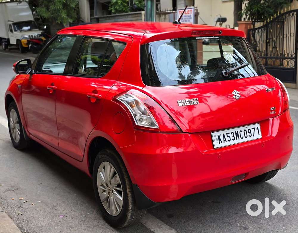 Maruti Suzuki Swift Zxi, 2015, Petrol