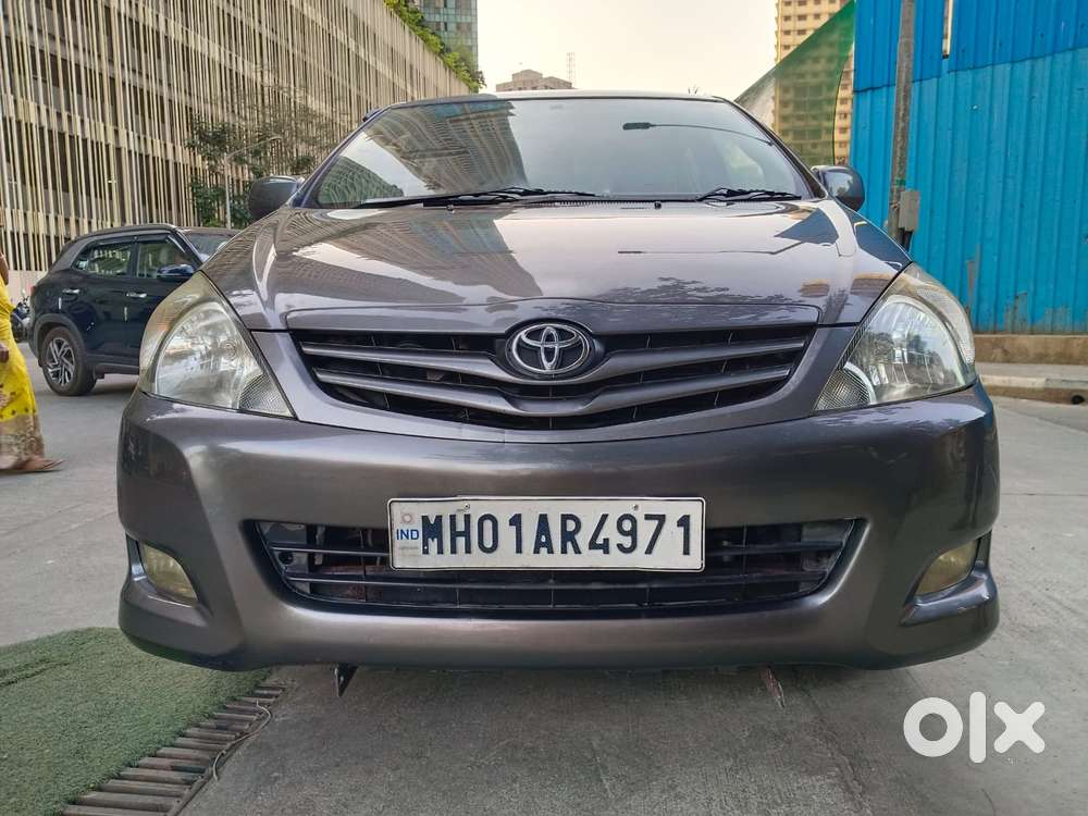 Toyota Innova 2004-2011 2.0 G1 Bsiv, 2010, Diesel