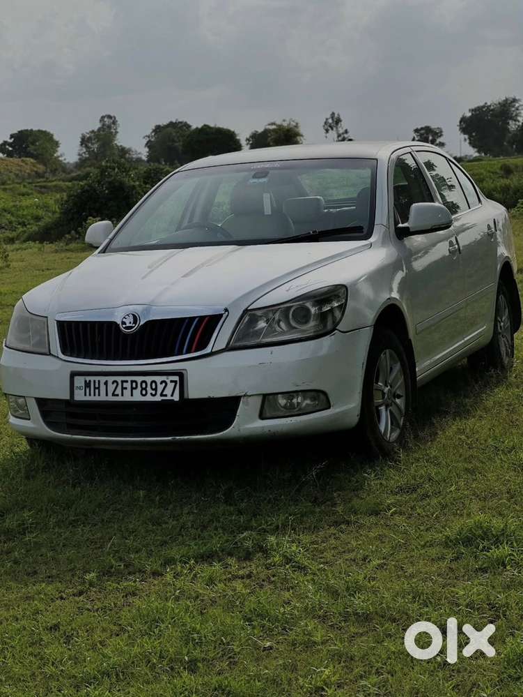 Skoda Laura Elegance 2010 Ower 6 Hai  Gadi Me 1 Rupay Ka Kaam Nhi Hai