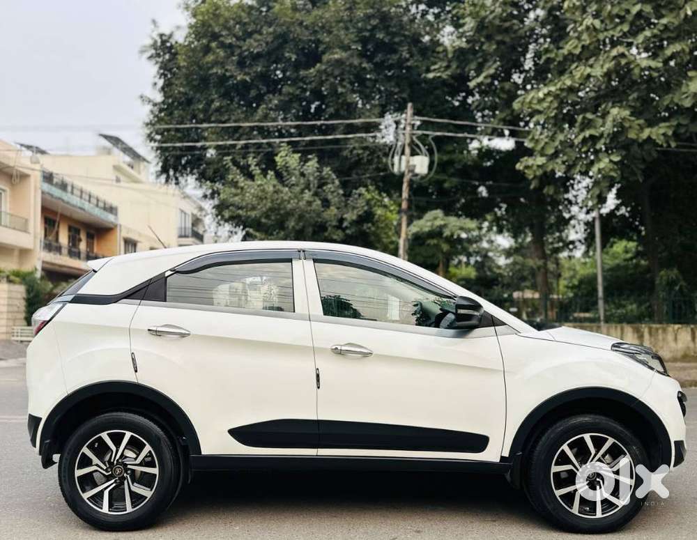 Tata Nexon Amt 1.2 Revotron Xma, 2019, Petrol
