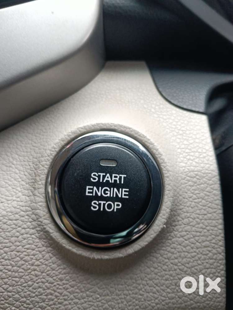 Mahindra Xuv300 W8 Option Diesel, 2019, Diesel