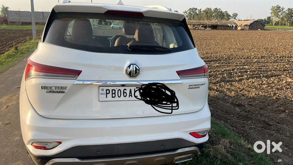Mg Hector Plus Petrol 2021 Model