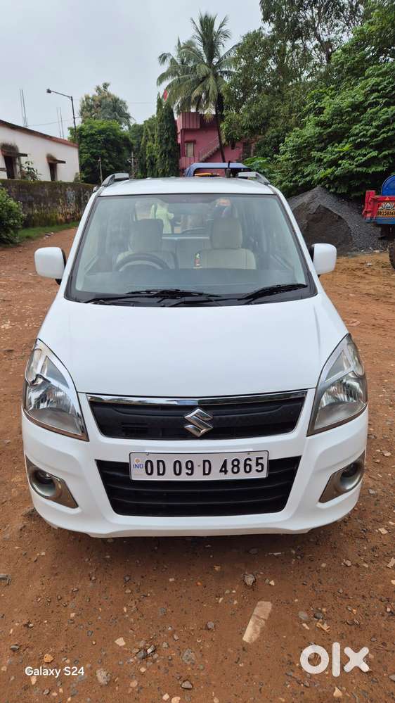 Maruti Suzuki Wagon R Vxi Mt 1.0l, 2015, Petrol