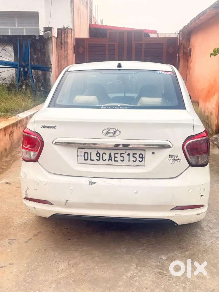 Hyundai Xcent Crdi 2015 Model