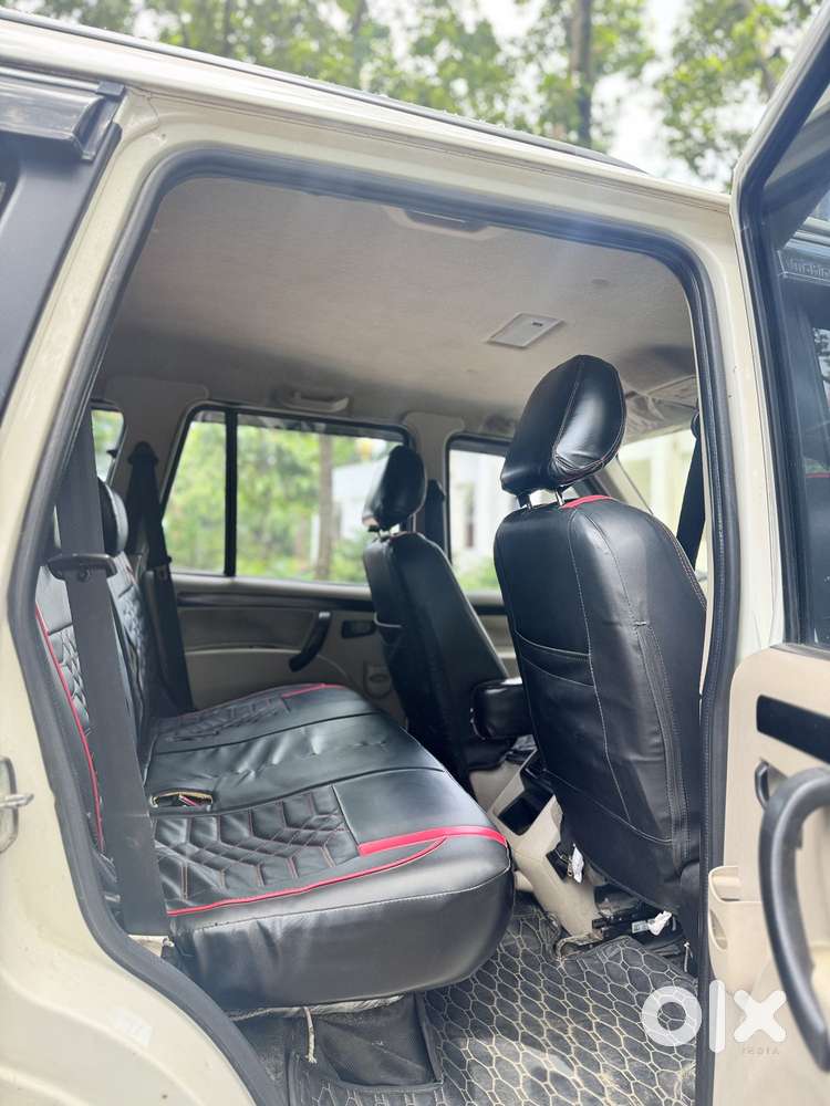 Mahindra Scorpio Classic 2.2 S 11 Mt 7 Str, 2023, Diesel