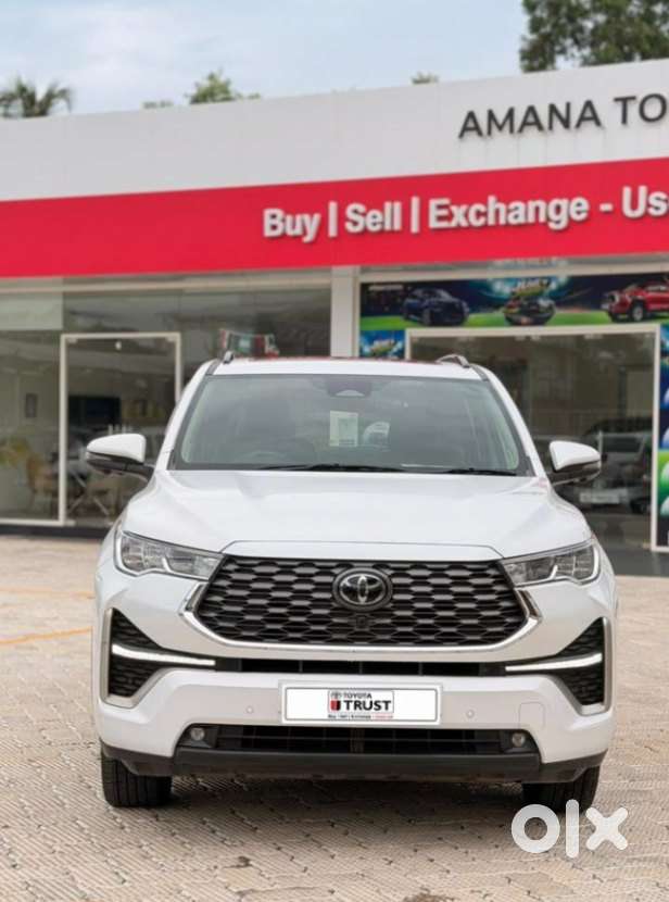 Toyota Innova Hycross 2.0 Zx (o) Hybrid 7 Str, 2023, Petrol