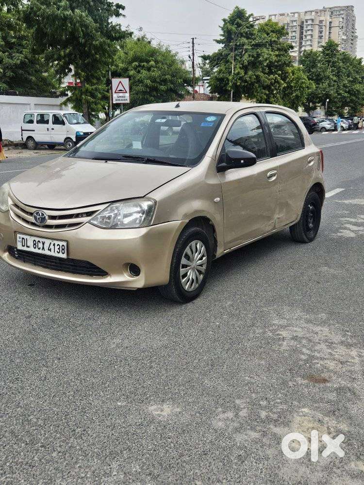 Toyota Etios Liva G, 2012, Petrol