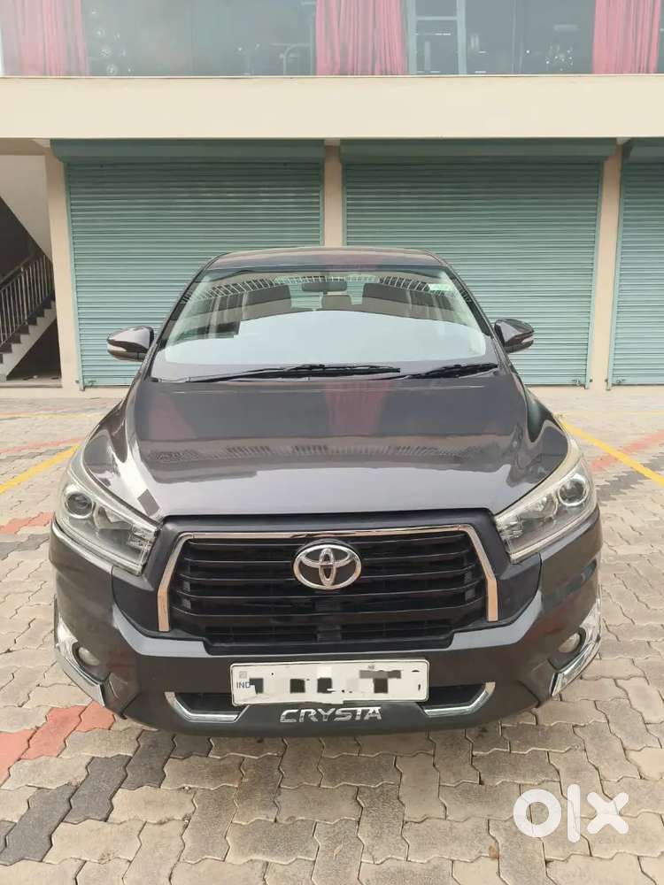 Innova Crysta Re Reg 2017 V Manual Sale