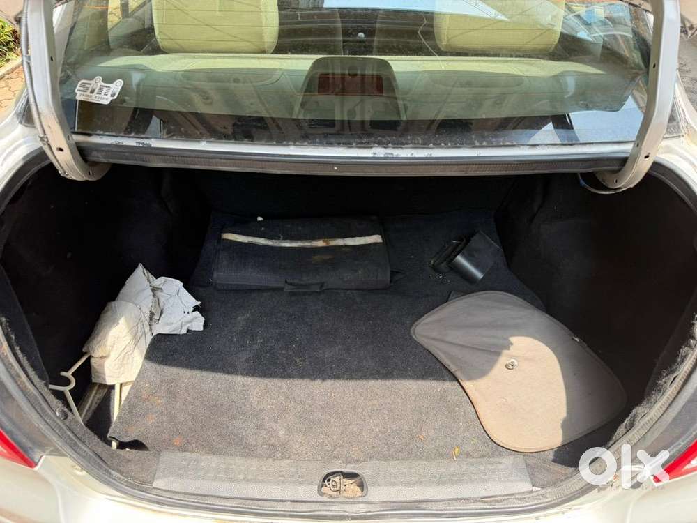 Maruti Swift Dzire Zxi (top Model) - 2010 - Fc Valid Till 2029