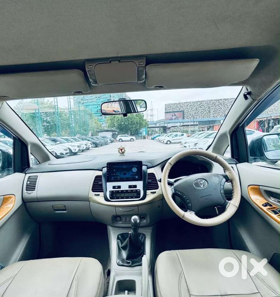 Toyota Innova 2.5 Vx 8 Str Bsiv, 2010, Diesel