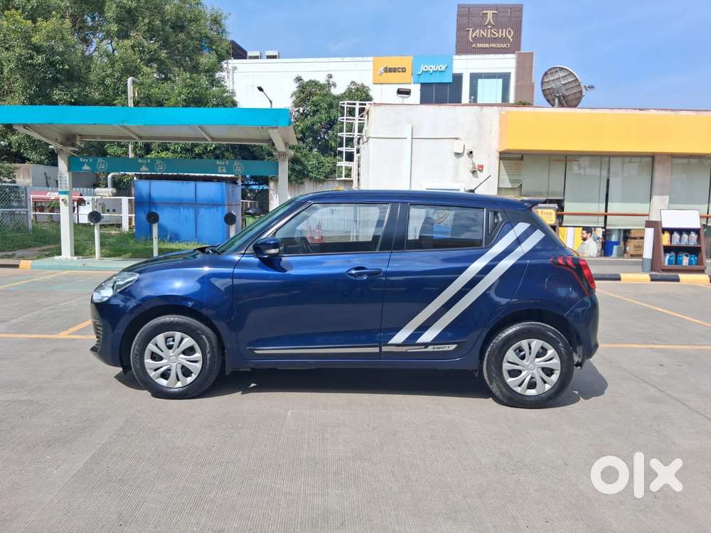 Maruti Suzuki Swift Vxi + Manual, 2021, Petrol