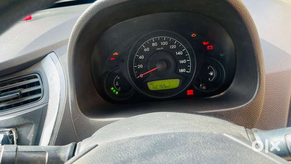 Hyundai Eon Magna 2013