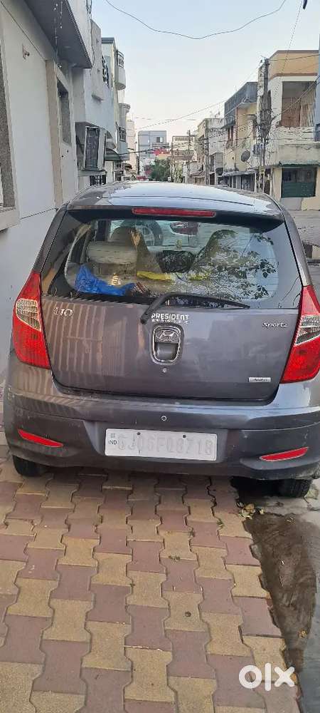 Automatic , Company Condition,  Less Used