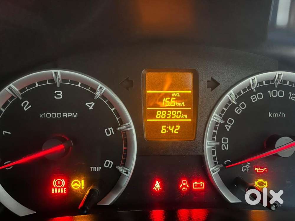Maruti Suzuki Diesel 2014 First Owner Lady Driven
