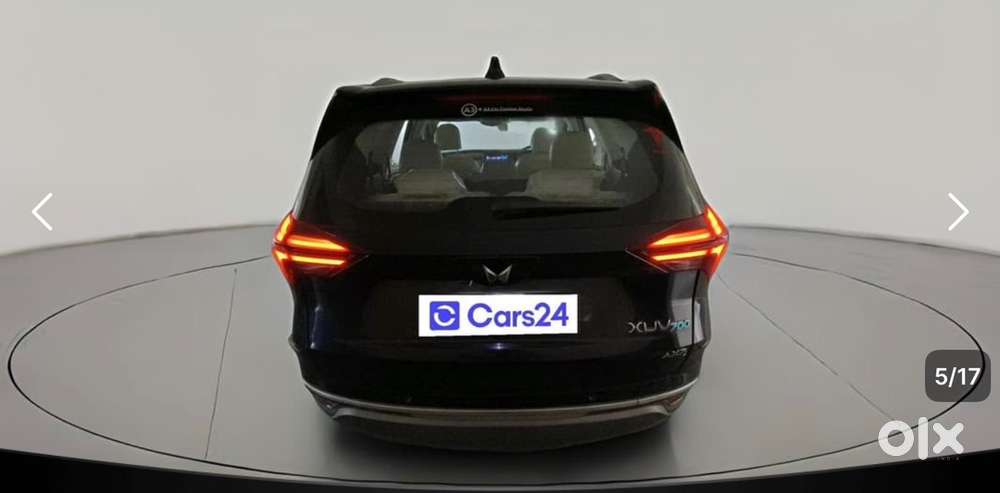 Mahindra Xuv700 Petrol 2025