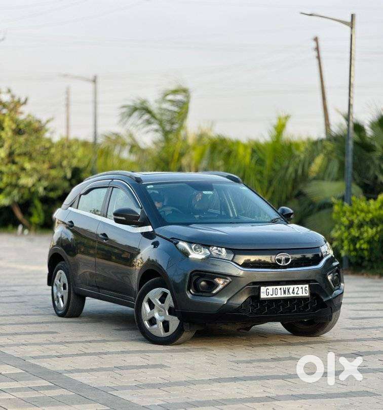 Tata Nexon 1.5 Revotorq Xm (s), 2023, Diesel