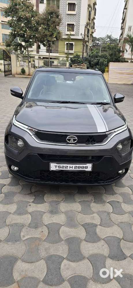 Tata Punch Creative Amt, 2022, Petrol